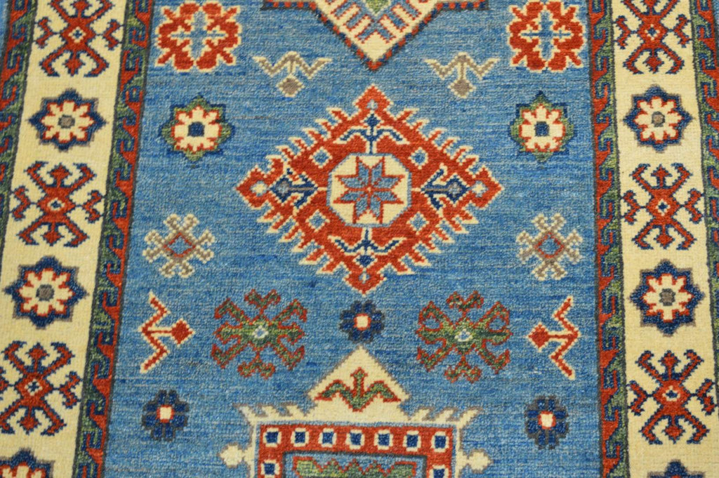 2' 7" x 9' 7" Pakistan Kazak Runner image 9