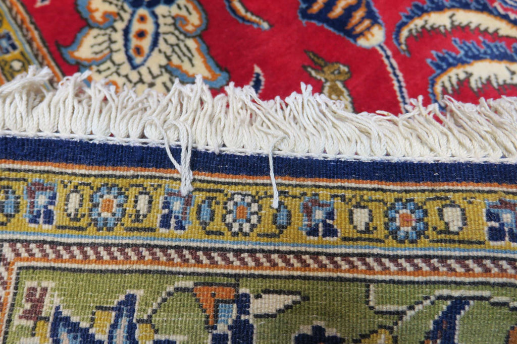 3' 5" x 5' 0" Persian Qoumsheh Rug image 9
