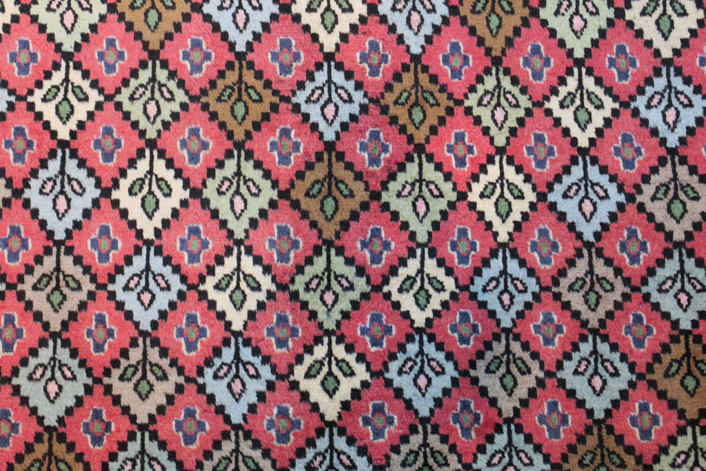 3' 5" x 5' 7" Persian Ardakan Rug image 9