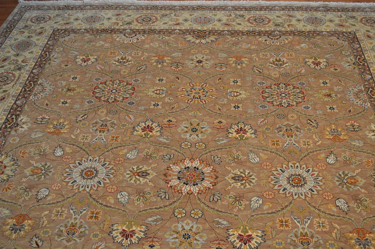 7' 9" x 9' 8" India Agra Rug image 11