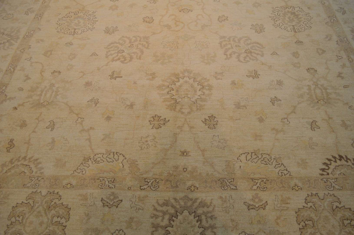 10' 3" x 14' 0" Pakistan Peshawar Rug image 3