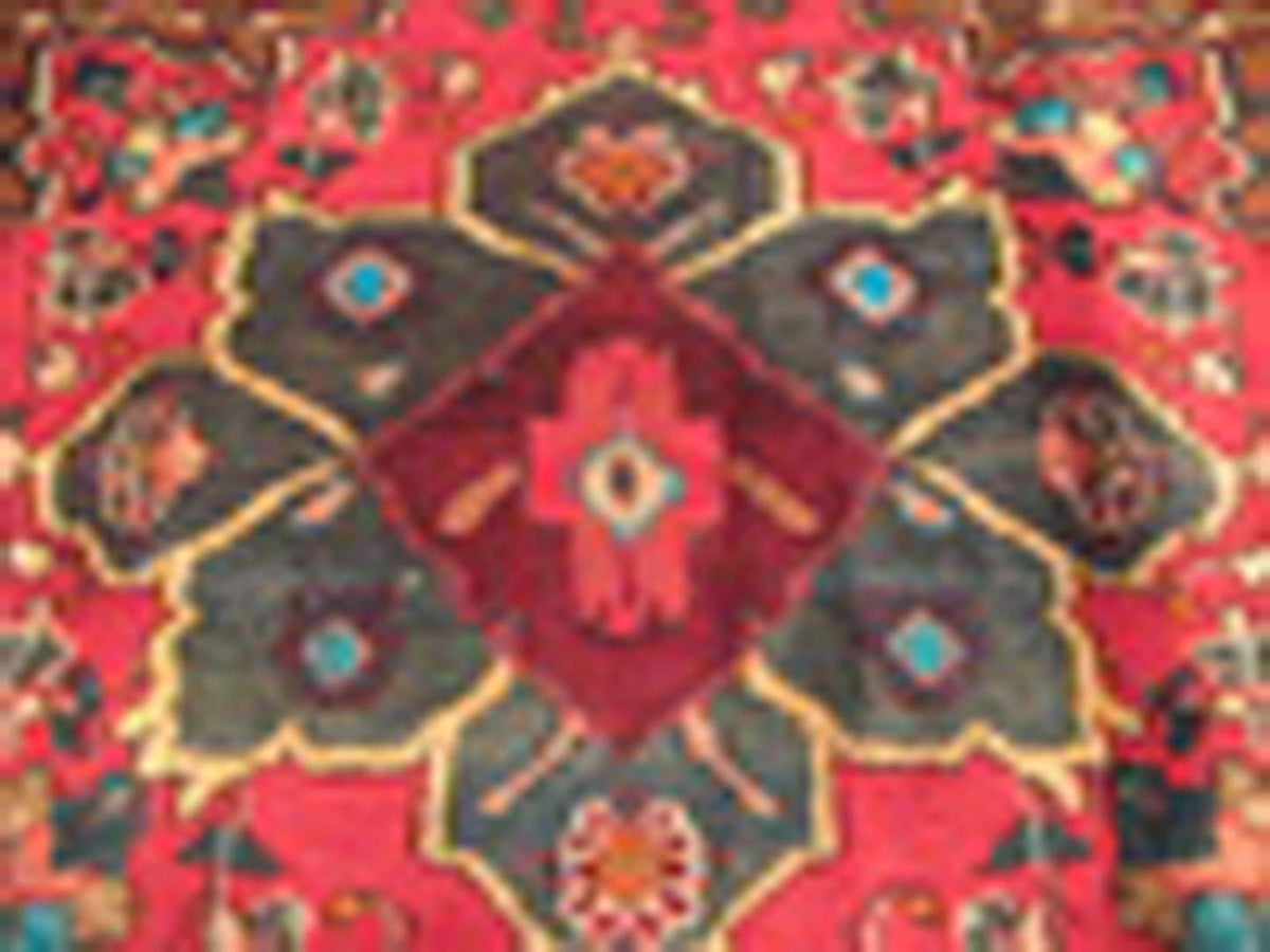 5' 4" x 10' 4" Persian Koliai Rug image 9
