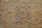 7' 9" x 10' 2" India Agra Rug image 8