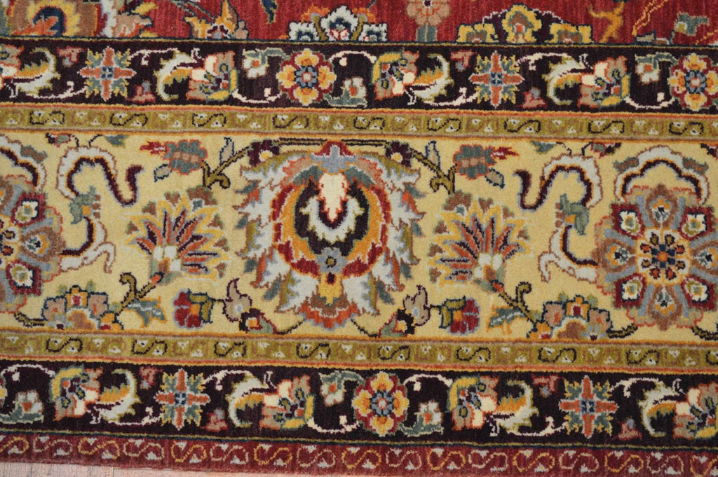 8' 1" x 10' 1" India Agra Rug image 3